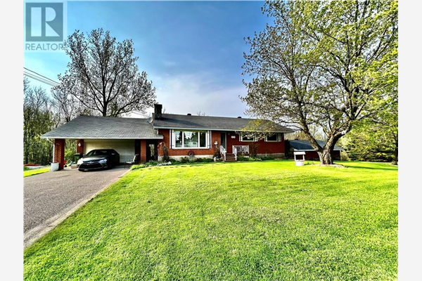 470 FOREST LEA ROAD, Pembroke