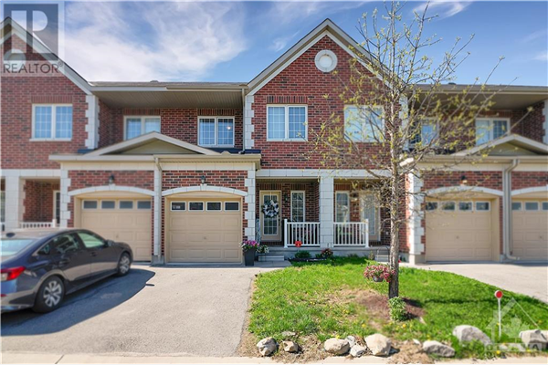 14 DUNDALK PRIVATE, Ottawa