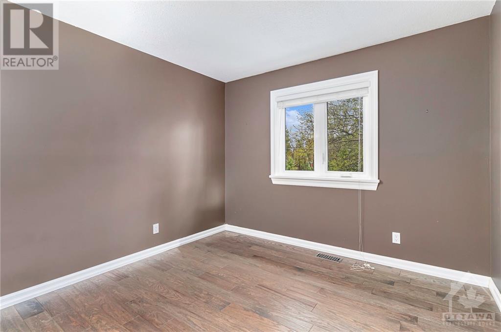 Listing 1338539 - Large Photo # 17