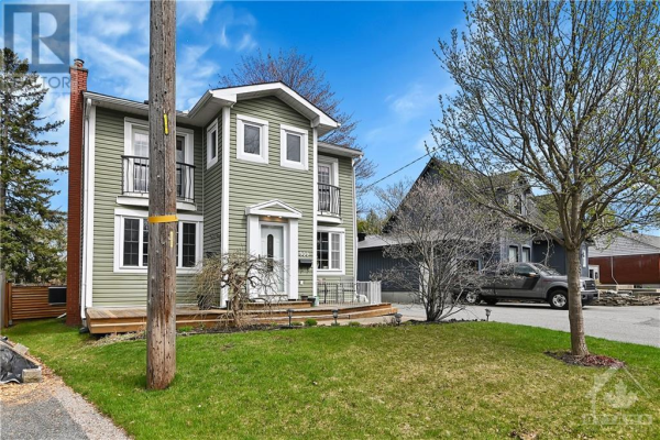 909 RIDDELL AVENUE, Ottawa