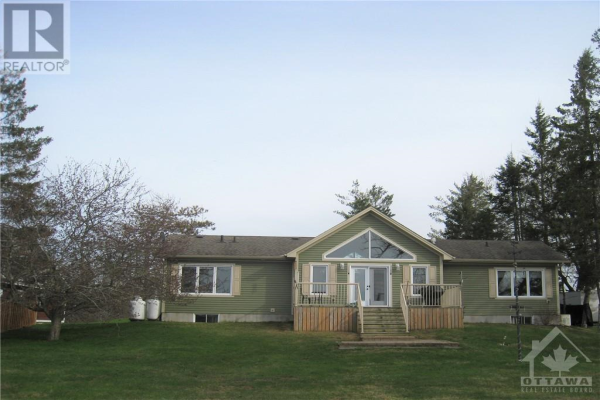 3978 SHEILAS WAY, Kemptville
