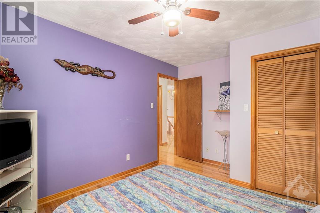 Listing 1339650 - Large Photo # 18