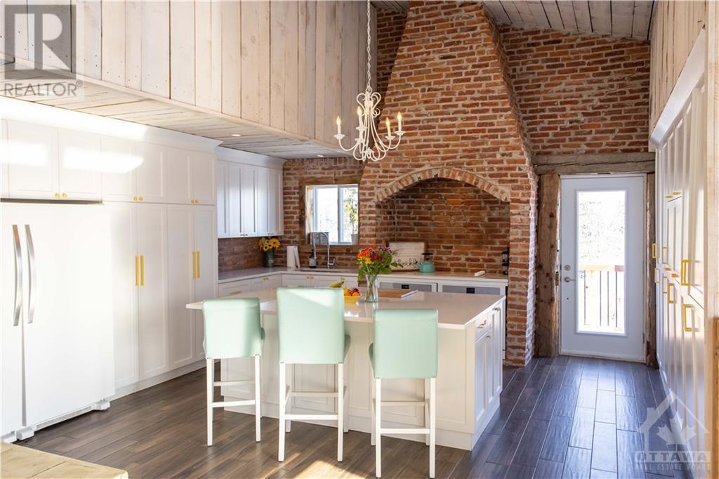 Listing 1339989 - Large Photo # 13