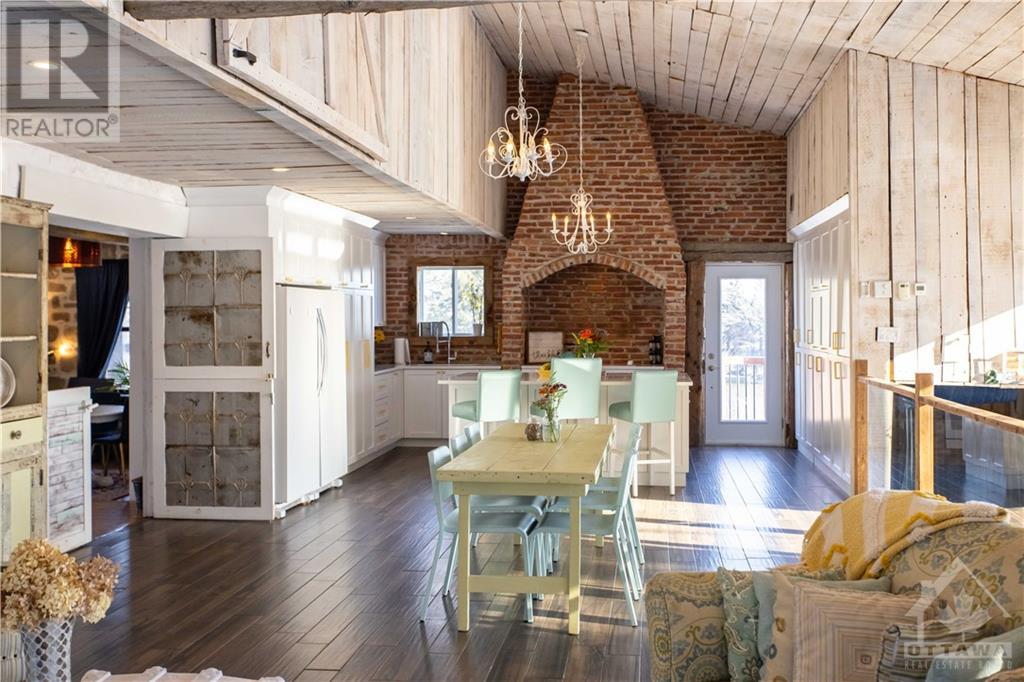 Listing 1339989 - Large Photo # 12