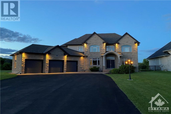 458 LOCKMASTER CRESCENT, Manotick