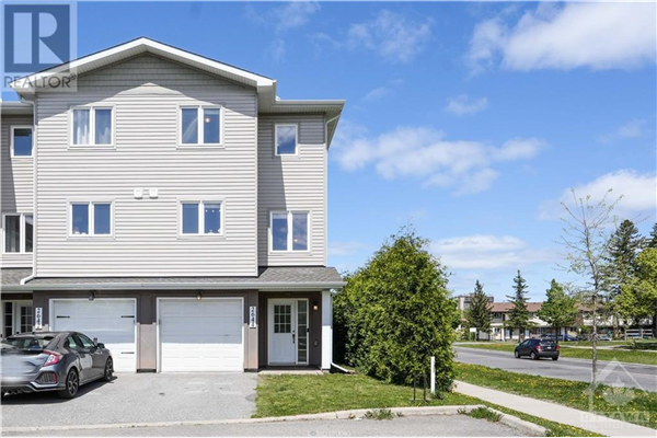 2644 PALINGS PRIVATE, Gloucester