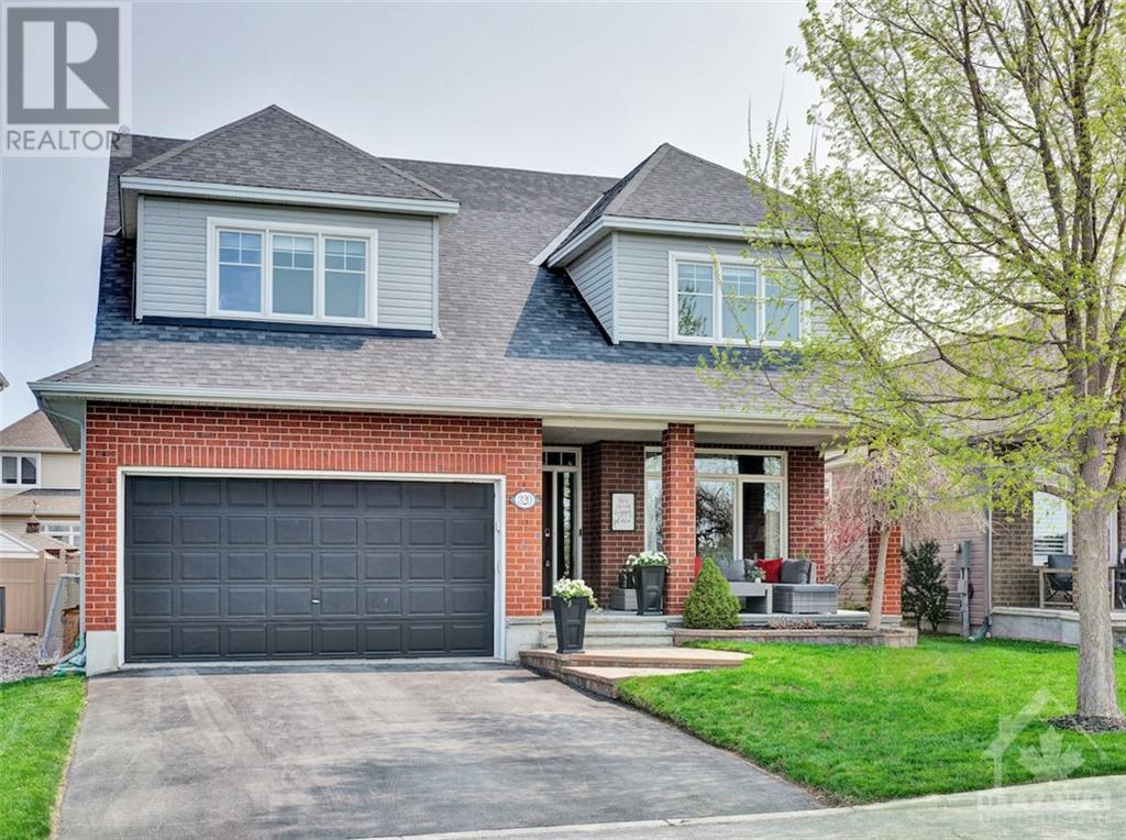 Listing 1341120 - Large Photo # 1