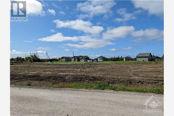 32 ISOBEL MCEWAN STREET, Arnprior
