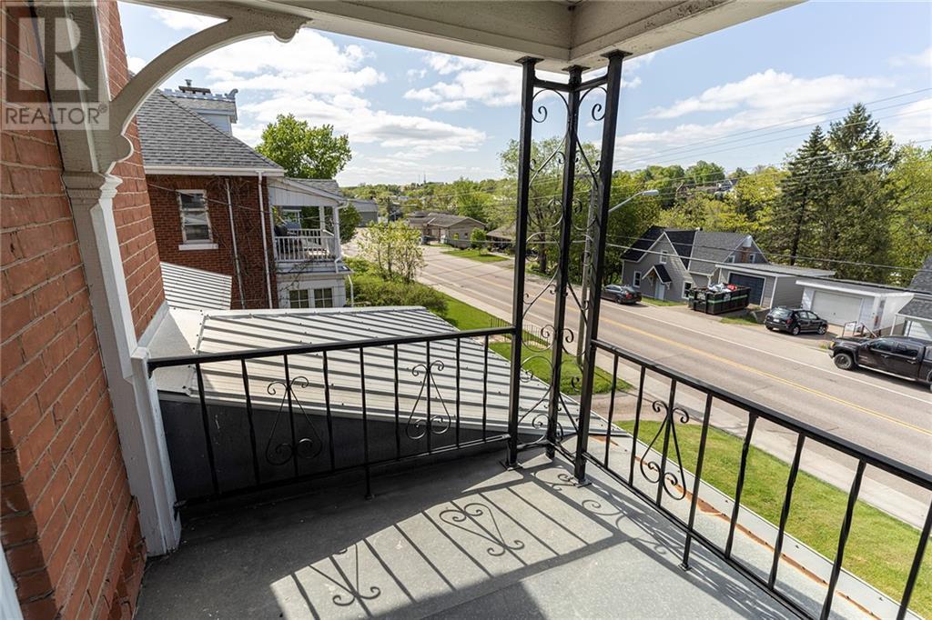 Listing 1341180 - Large Photo # 24