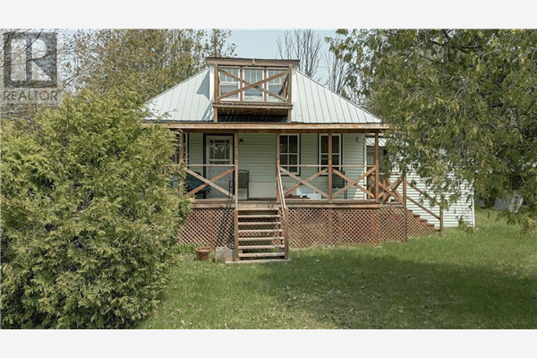 1746 MILL STREET, Eganville