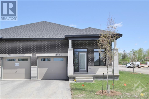 563 KNOTRIDGE STREET, Ottawa