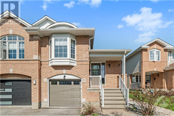 35 STEEL STREET, Ottawa