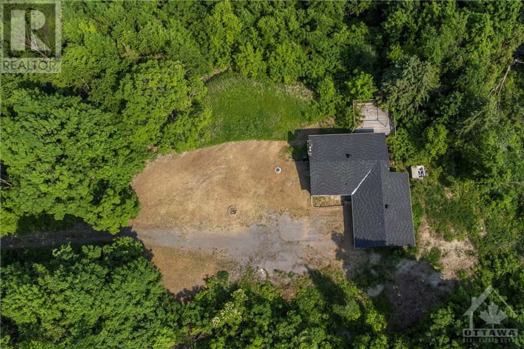 Listing 1341390 - Large Photo # 16