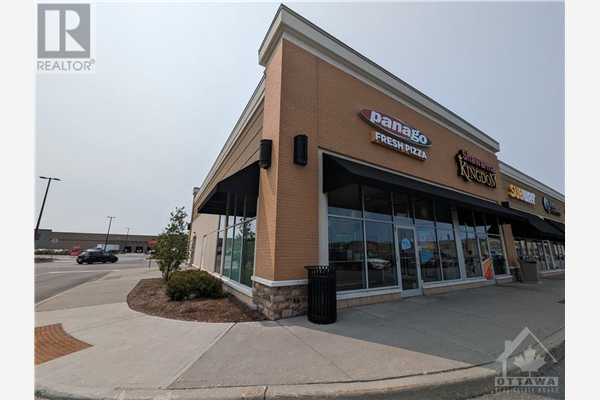 4285 STRANDHERD DRIVE UNIT#1, Ottawa
