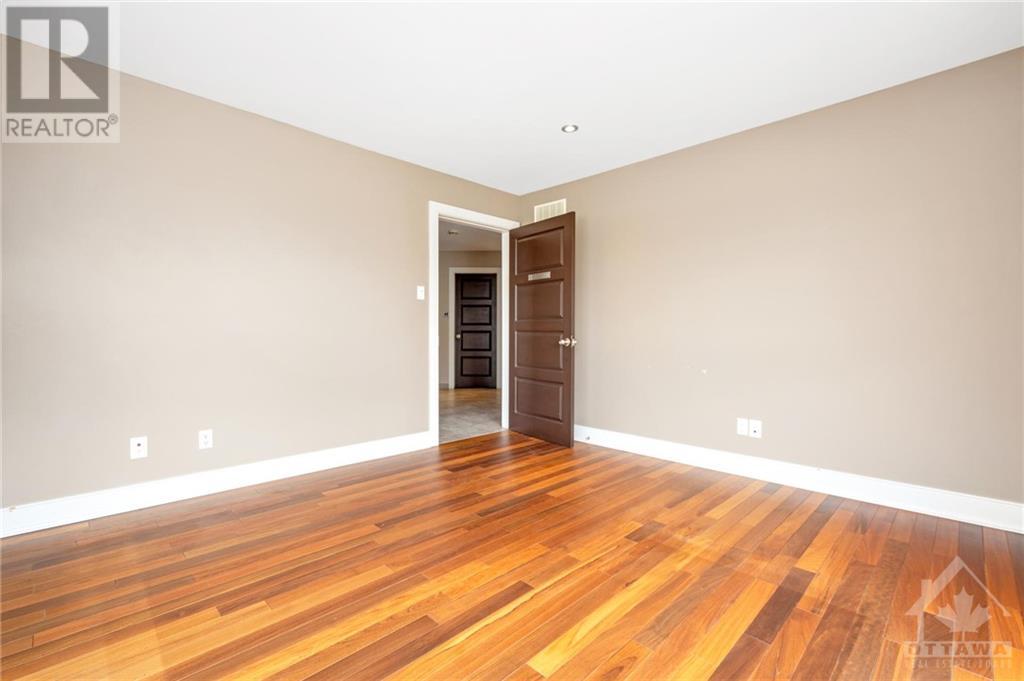 Listing 1341640 - Large Photo # 10