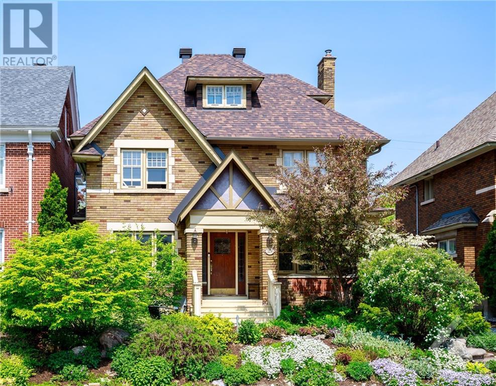 Listing 1341758 - Large Photo # 1