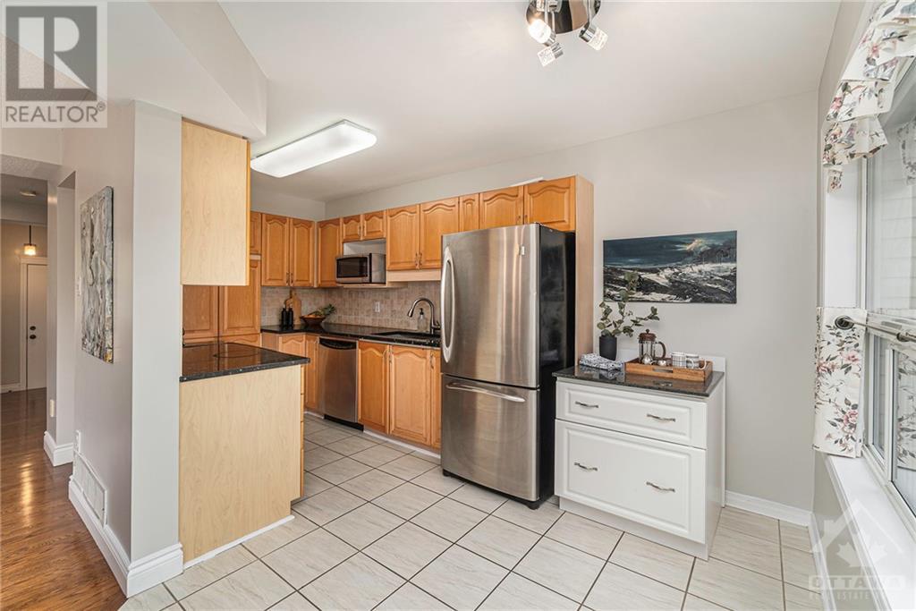 Listing 1341788 - Large Photo # 7