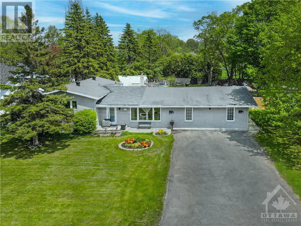 Listing 1341936 - Large Photo # 1