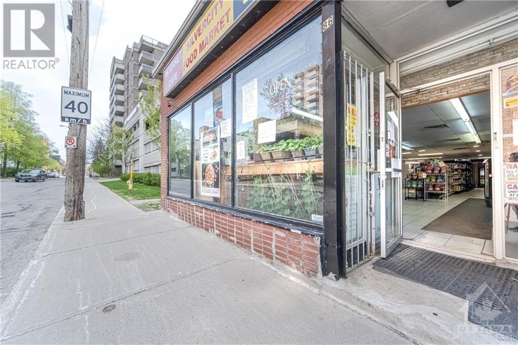 86 FORWARD AVENUE