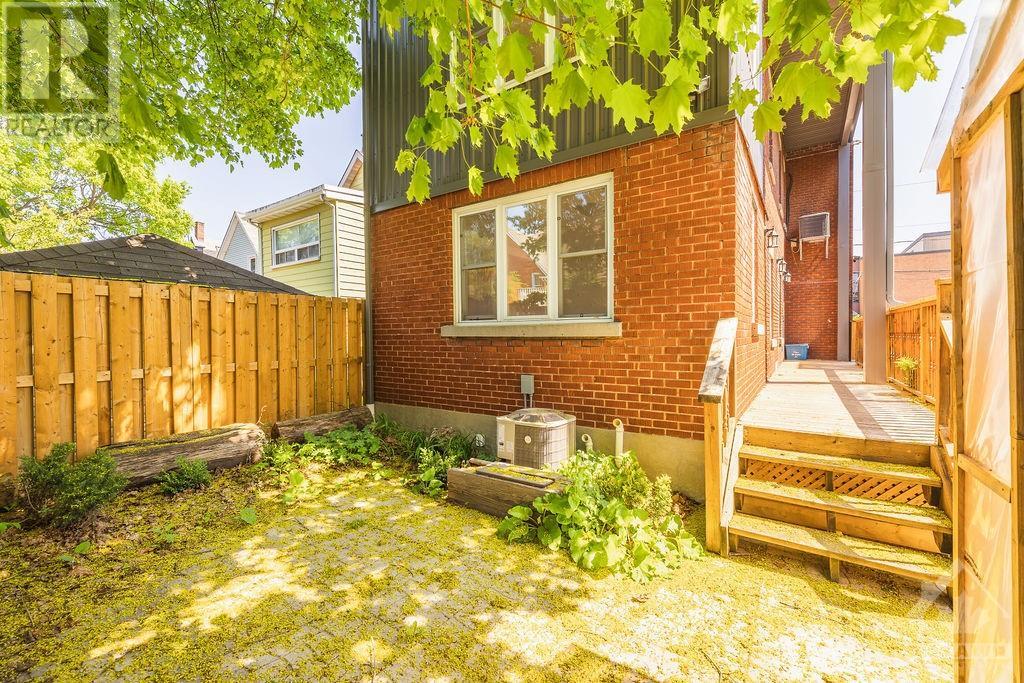 Listing 1342047 - Large Photo # 25