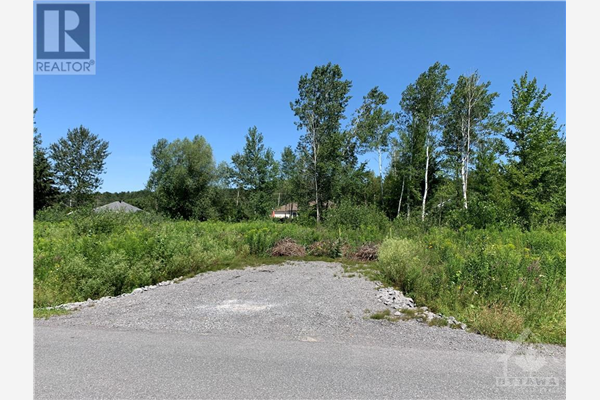 890 COLETTE STREET, Bourget