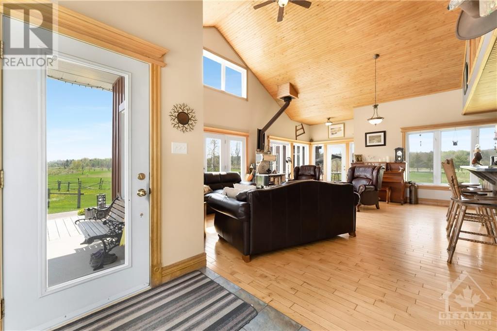 Listing 1342139 - Large Photo # 12