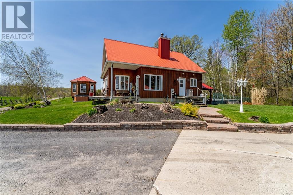 Listing 1342139 - Large Photo # 4