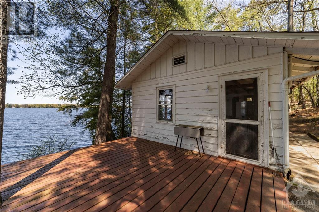 Listing 1342335 - Large Photo # 1
