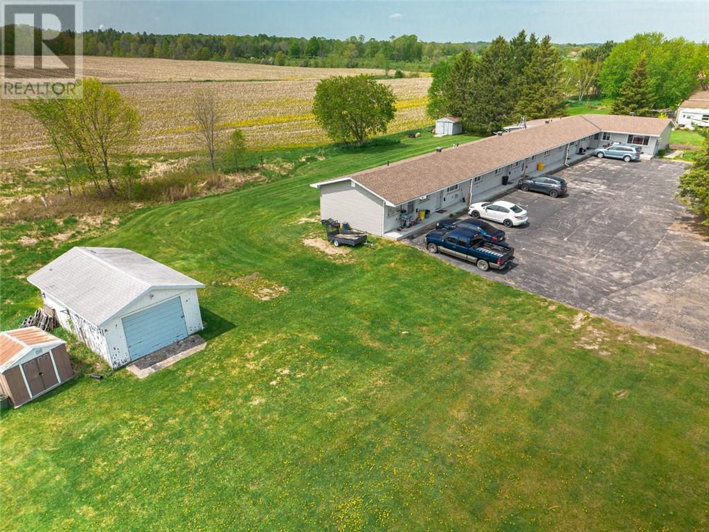 Listing 1342338 - Large Photo # 3