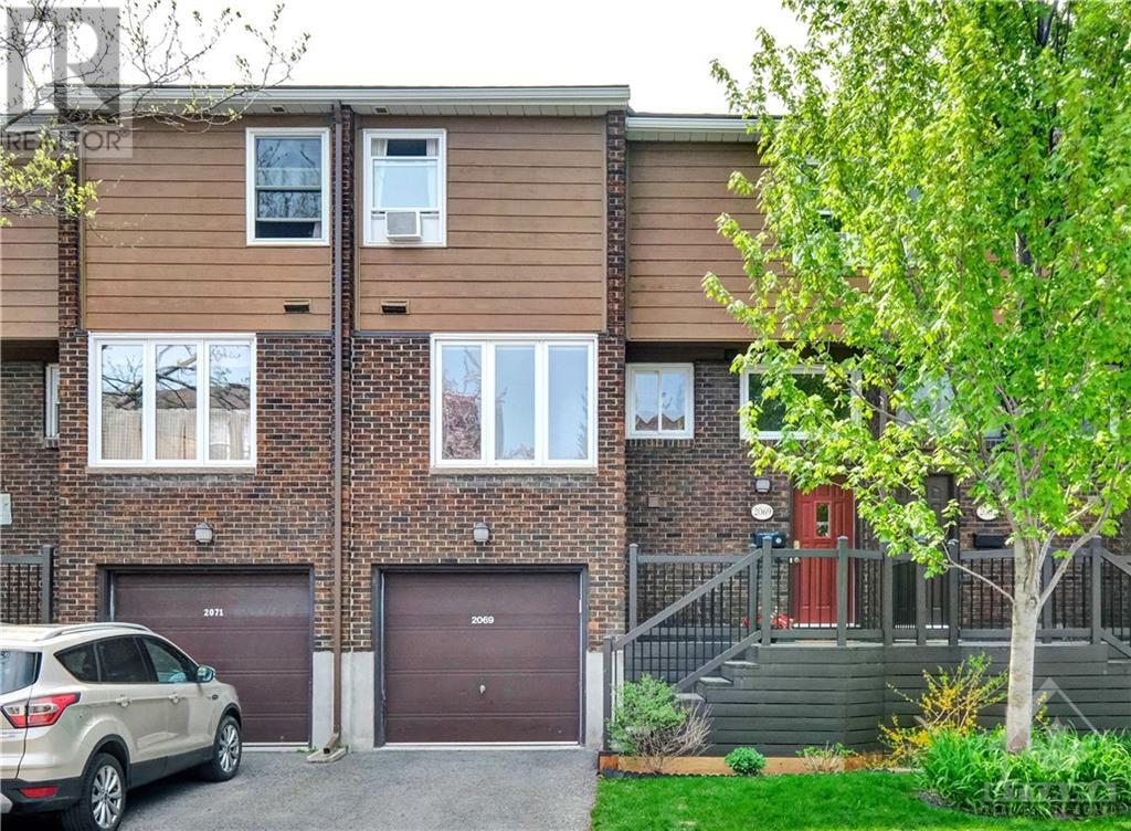 Listing 1342342 - Large Photo # 1