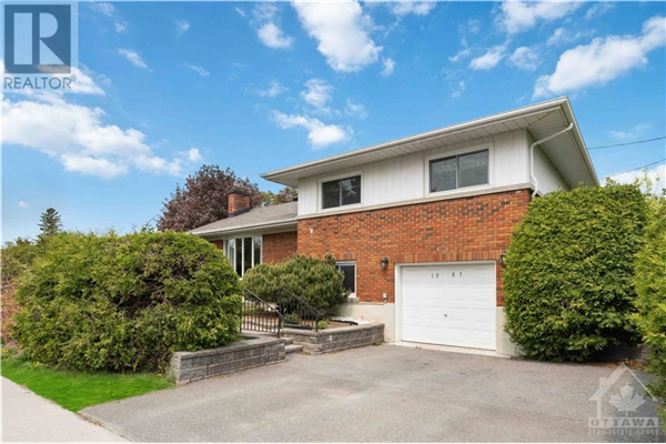 1981 NAVAHO DRIVE, Ottawa