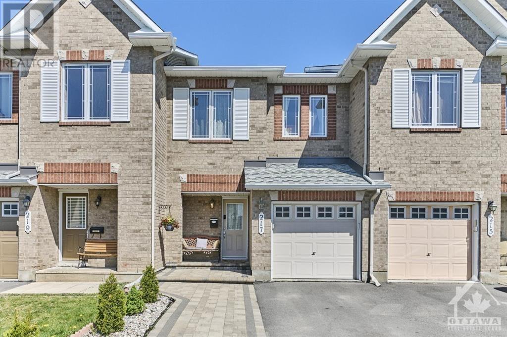 Listing 1342561 - Large Photo # 1