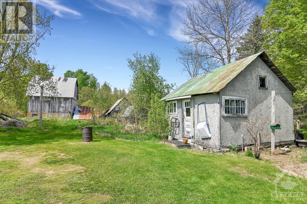 Listing 1342600 - Large Photo # 18