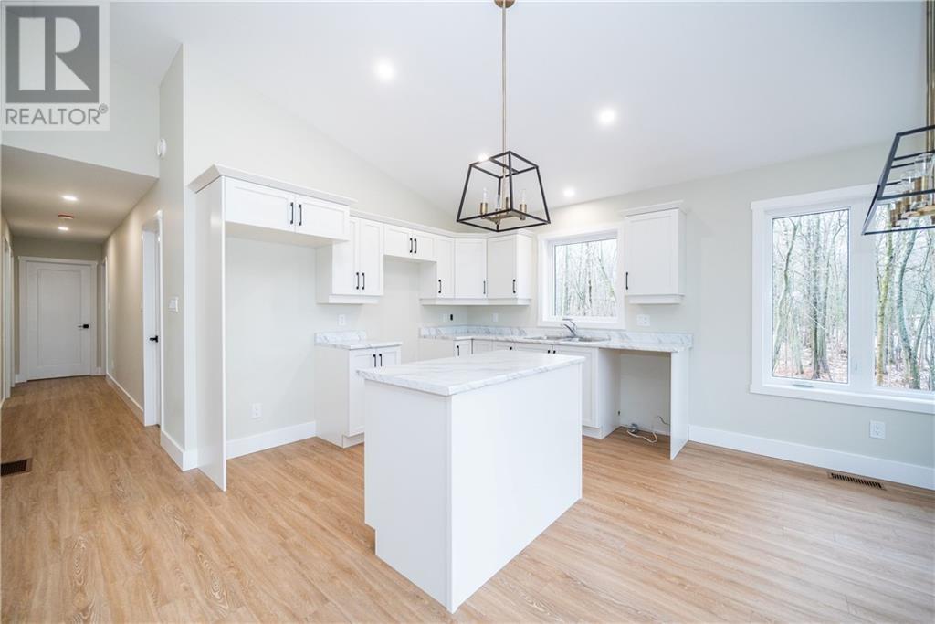Listing 1342615 - Large Photo # 12
