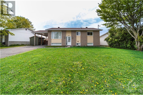 1248 CAMPEAU CRESCENT, Rockland