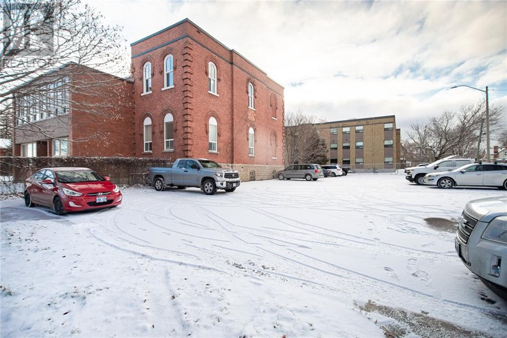Listing 1342770 - Large Photo # 17