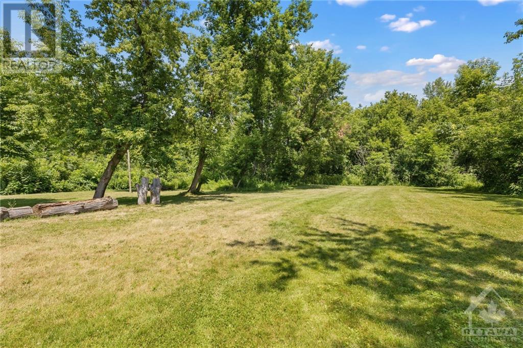 Listing 1342784 - Large Photo # 4