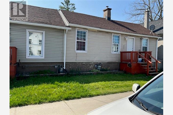 107-109 PEARL STREET W, Brockville