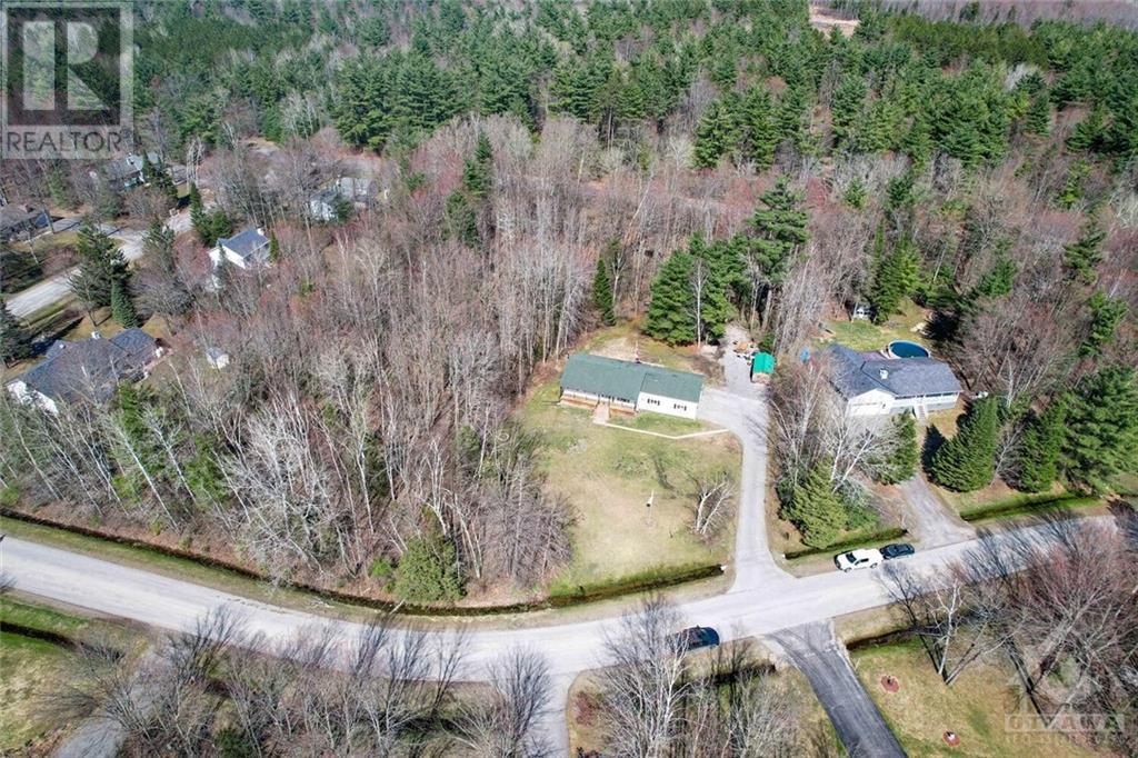 Listing 1342907 - Large Photo # 24