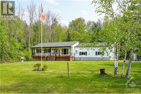8 BENJAMIN LANE, Kemptville