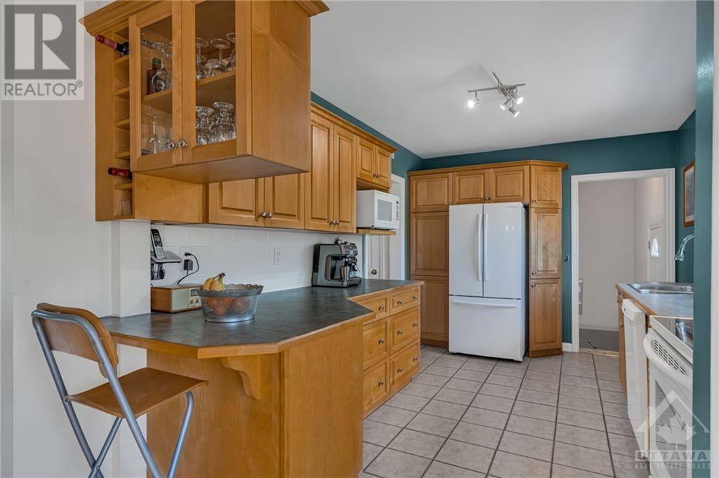 Listing 1342962 - Large Photo # 10
