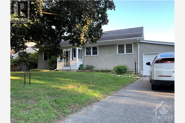 160 MOUNTBATTEN AVENUE, Ottawa