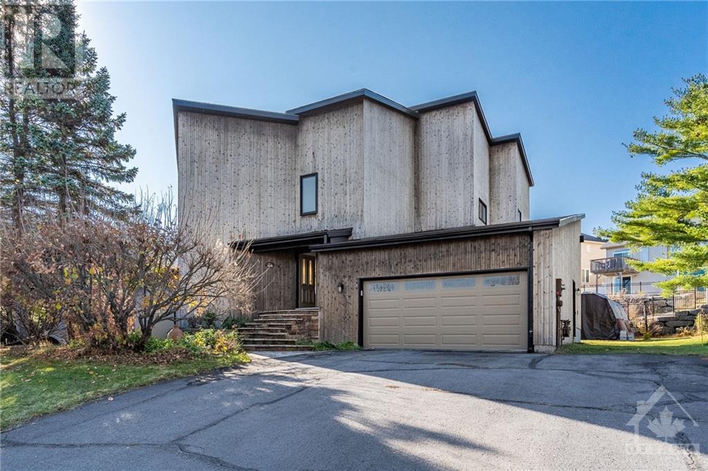 Listing 1343162 - Large Photo # 1