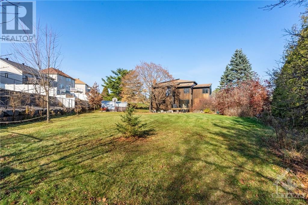 Listing 1343162 - Large Photo # 30