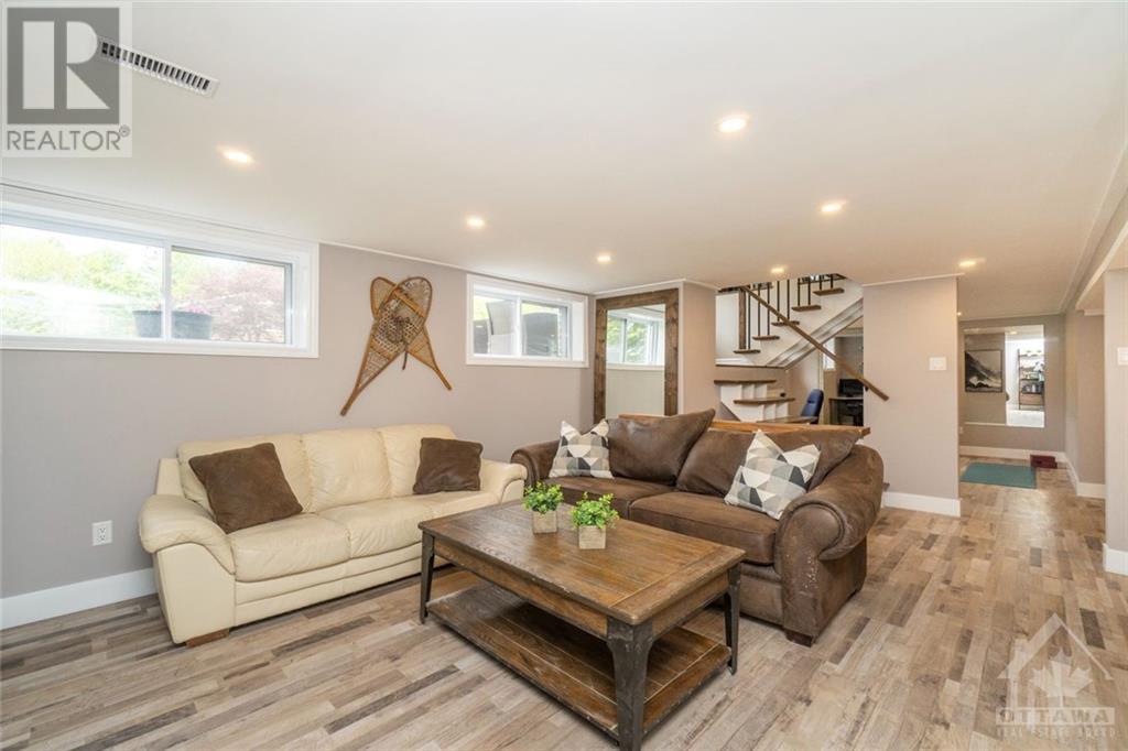 Listing 1343221 - Large Photo # 21