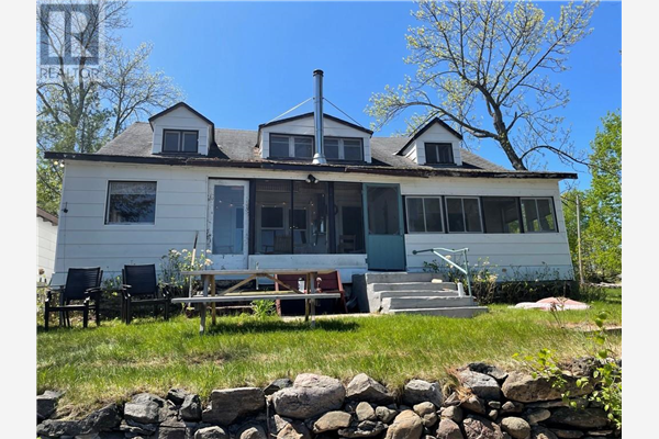 768 FOREST PARK ROAD, Pembroke