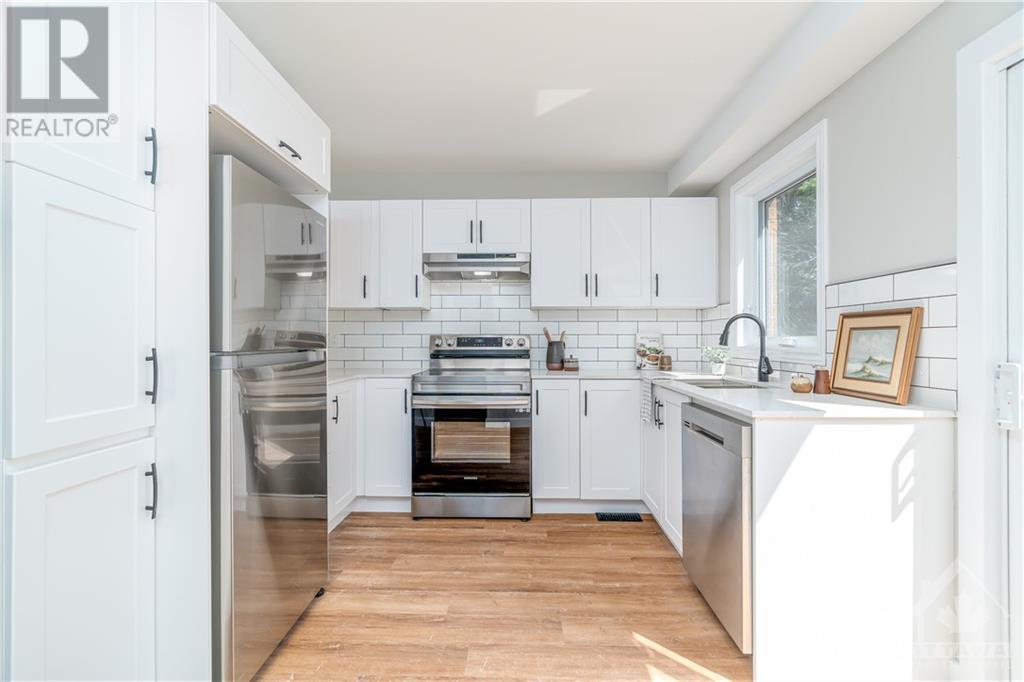 Listing 1343242 - Large Photo # 11