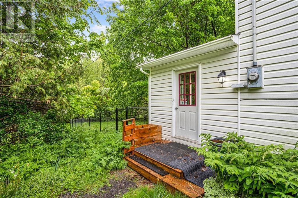 Listing 1343350 - Large Photo # 4