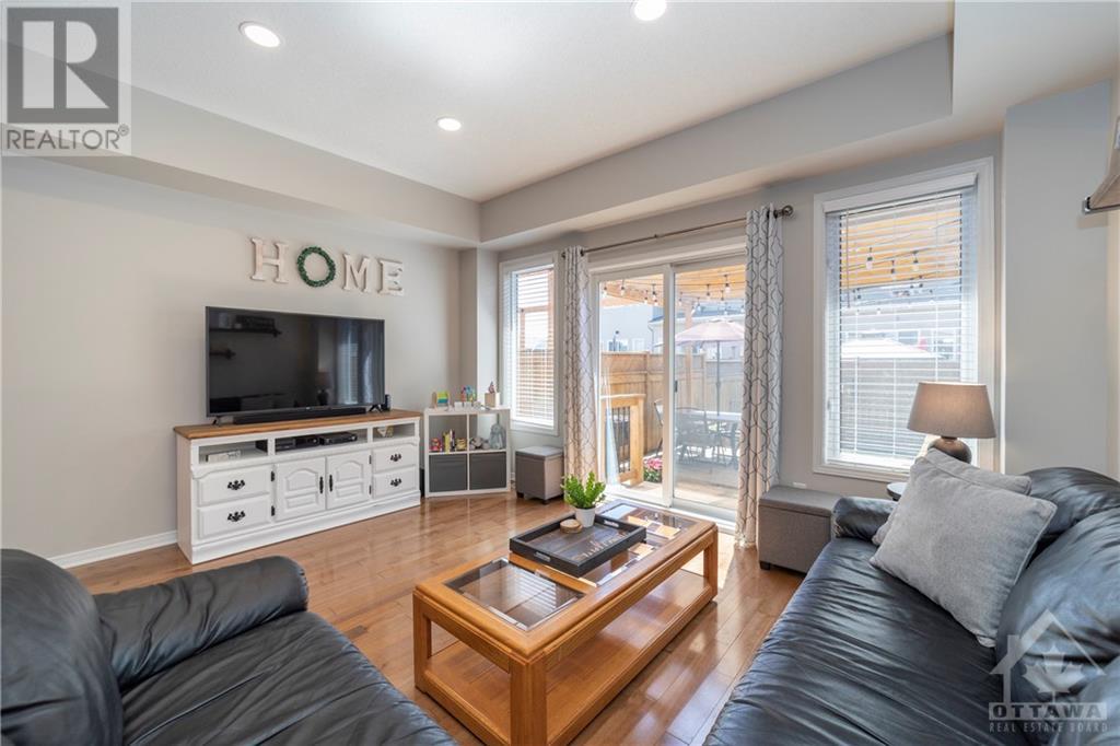 Listing 1343353 - Large Photo # 10