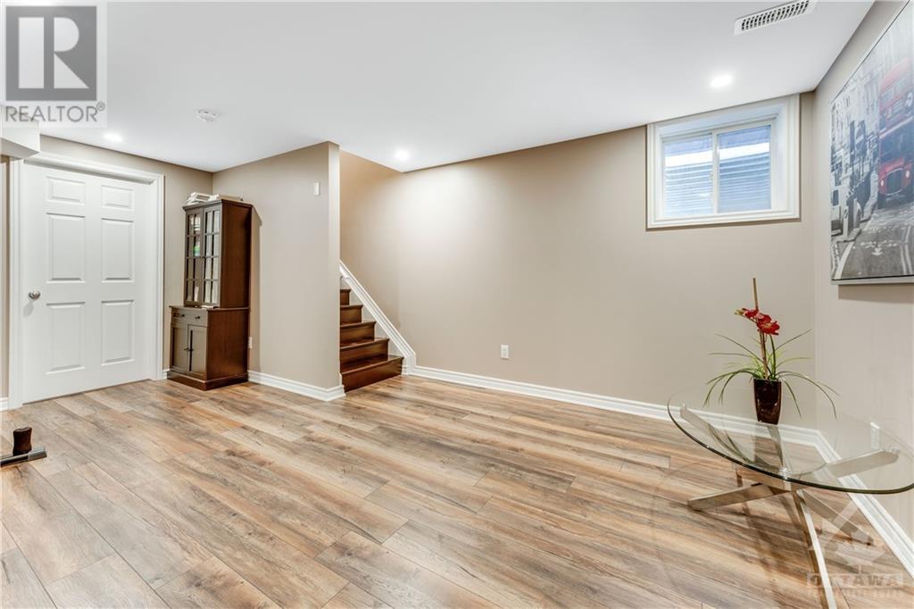 Listing 1343426 - Large Photo # 25